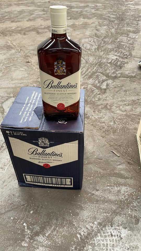 قد تكون صورة لـ ‏مشروب‏